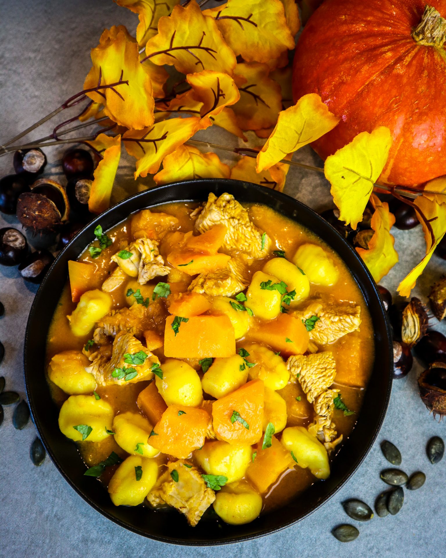 Kürbisgulasch mit Gnocchi - Rezeptliebe by Claudia - Essen für die ...