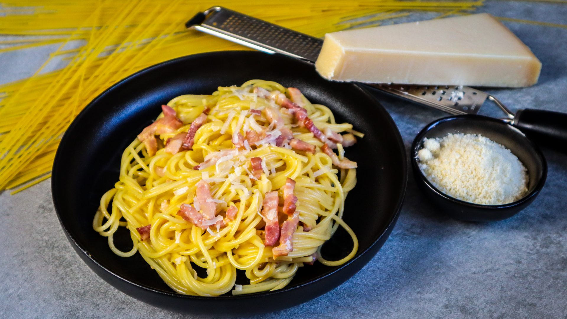 Spaghetti Carbonara - Rezeptliebe by Claudia