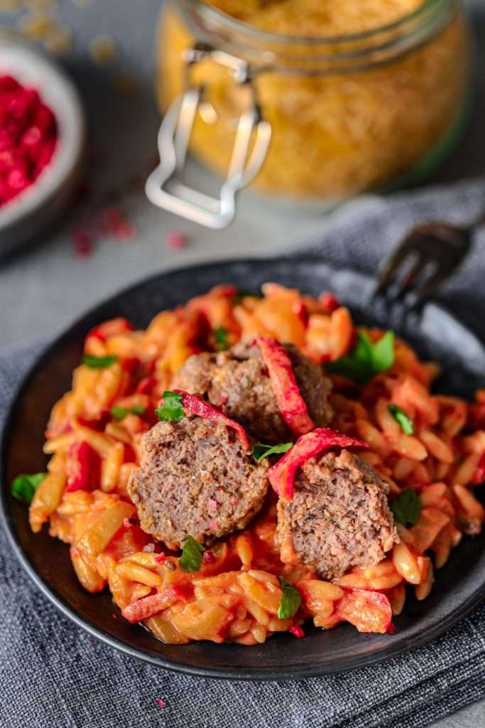 Rezept Ofen-Orzo mit Hackbällchen