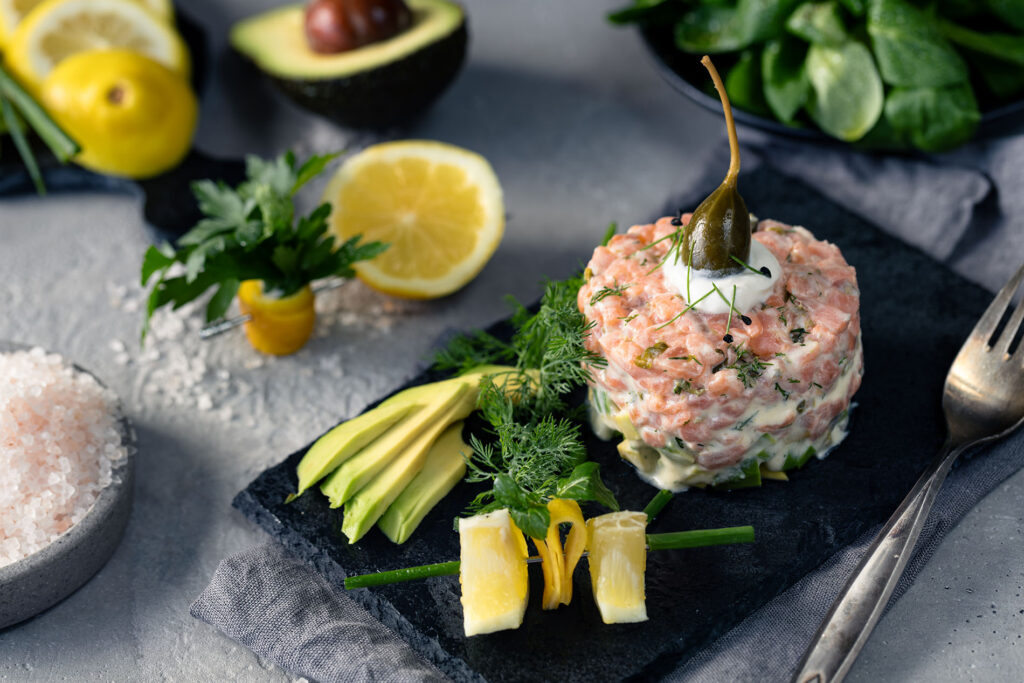 Rezept Lachstatar auf Avocado